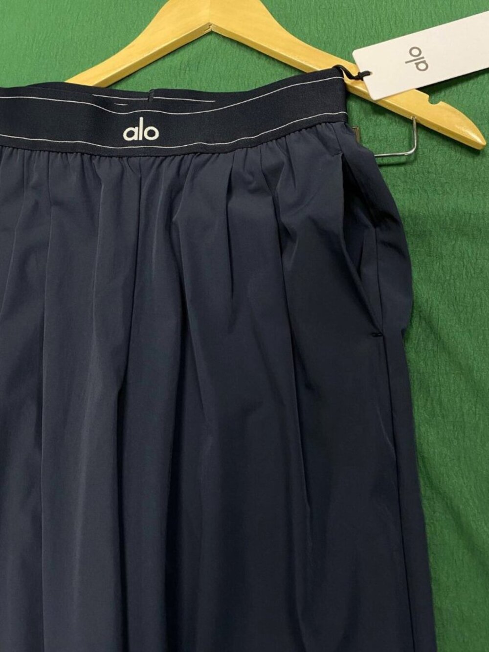 ALO Yoga Suit Up Trouser💙Navy Blue|Wide Leg|Regular|On-Trend|NWT🛍 - Picture 3 of 9